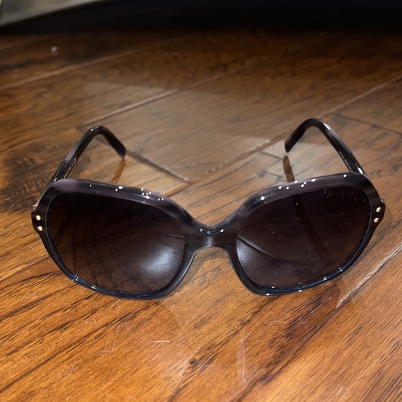 Prada Sunglasses - Picture 3 of 5